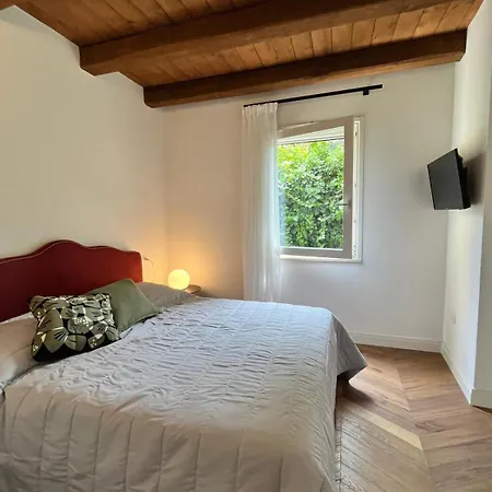Apartment Fascino In Centro With Private Parking And Two Ascoli Piceno