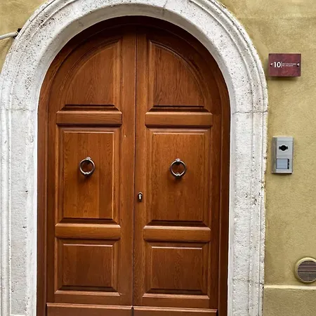 Fascino In Centro With Private Parking And 2 Bedrooms & 2 Bathrooms Ascoli Piceno