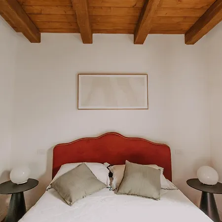 Fascino In Centro With Private Parking And 2 Bedrooms & 2 Bathrooms Διαμέρισμα